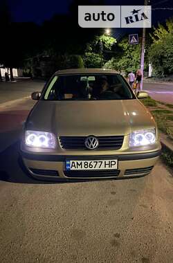 Універсал Volkswagen Bora 2002 в Житомирі