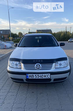 Седан Volkswagen Bora 1999 в Виннице