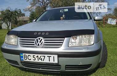 Седан Volkswagen Bora 2003 в Сколе