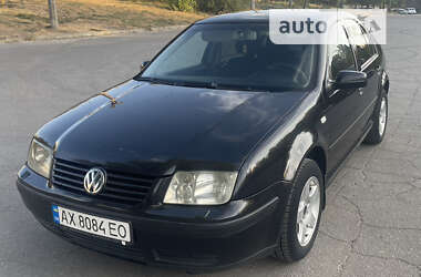 Седан Volkswagen Bora 2004 в Харькове