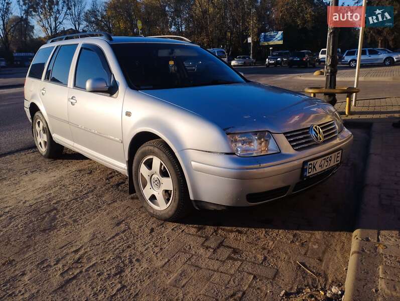 Volkswagen Bora 2001