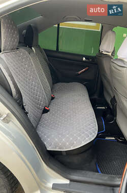 Седан Volkswagen Bora 2000 в 