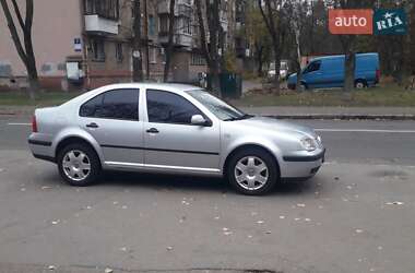 Седан Volkswagen Bora 2005 в Києві