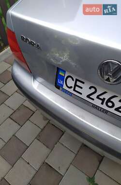 Седан Volkswagen Bora 2001 в Чернівцях