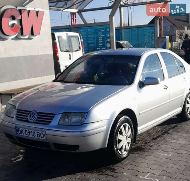Volkswagen Bora 2003