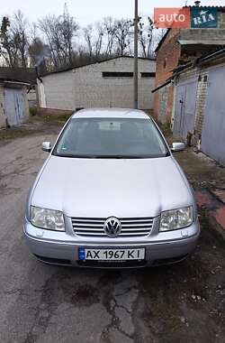 Седан Volkswagen Bora 2002 в Сумах