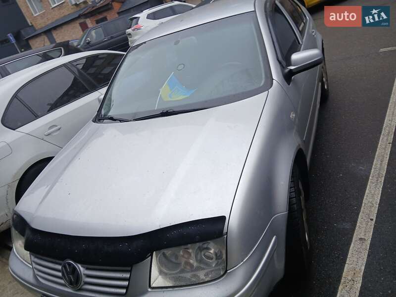 Volkswagen Bora 2002