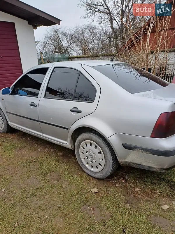 Седан Volkswagen Bora 2003 в 