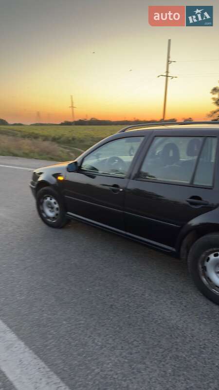 Volkswagen Bora 2000