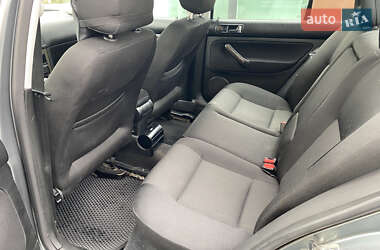 Седан Volkswagen Bora 2003 в 