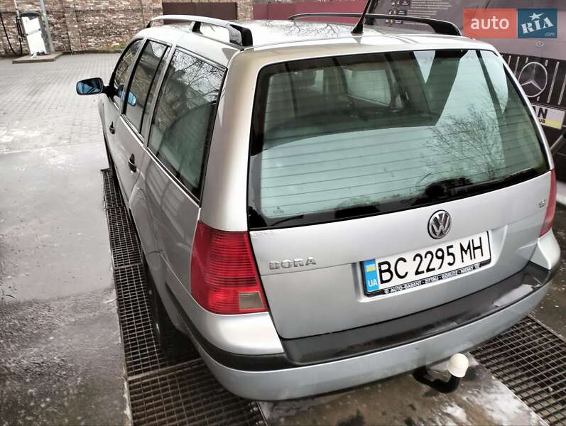 Универсал Volkswagen Bora 2001 в Львове