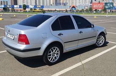 Седан Volkswagen Bora 2001 в Києві