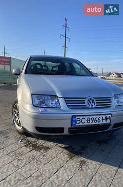 Седан Volkswagen Bora 1999 в Львові