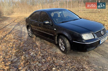 Седан Volkswagen Bora 2001 в Хоролі