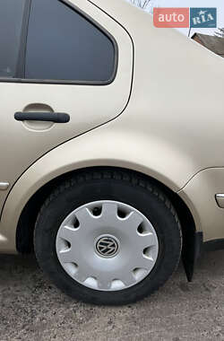 Седан Volkswagen Bora 2003 в 