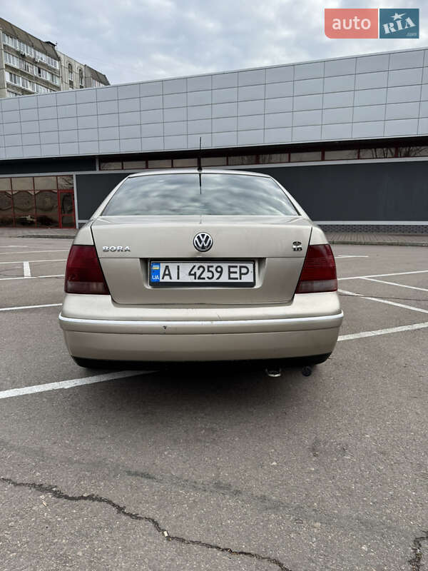 Седан Volkswagen Bora 2004 в Белой Церкви