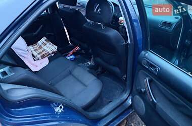 Седан Volkswagen Bora 2000 в 