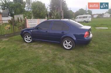 Седан Volkswagen Bora 1999 в Самборе