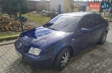 Седан Volkswagen Bora 1999 в Самборе