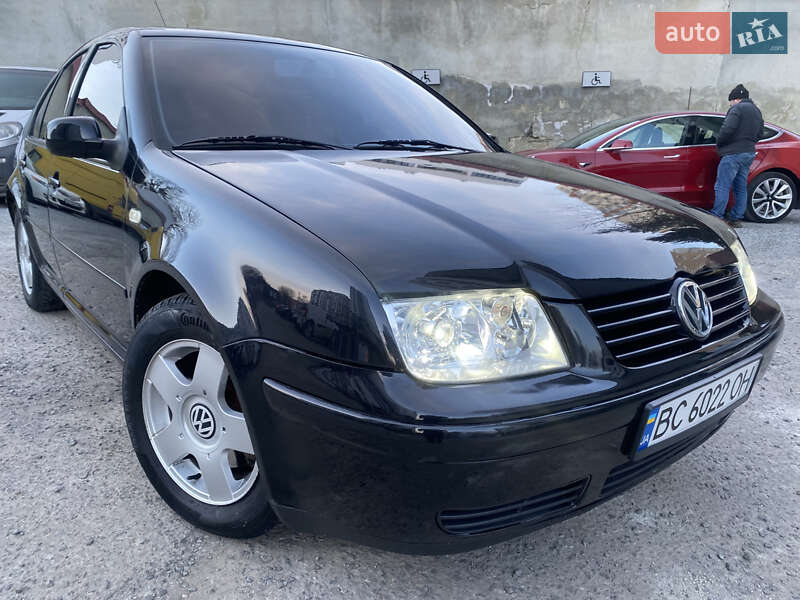 Седан Volkswagen Bora 1999 в Львове