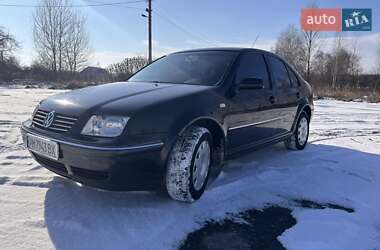 Седан Volkswagen Bora 2001 в Звягеле