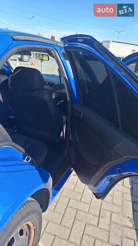 Седан Volkswagen Bora 1999 в Мукачевому