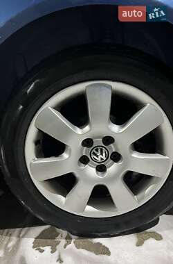 Седан Volkswagen Bora 2002 в 
