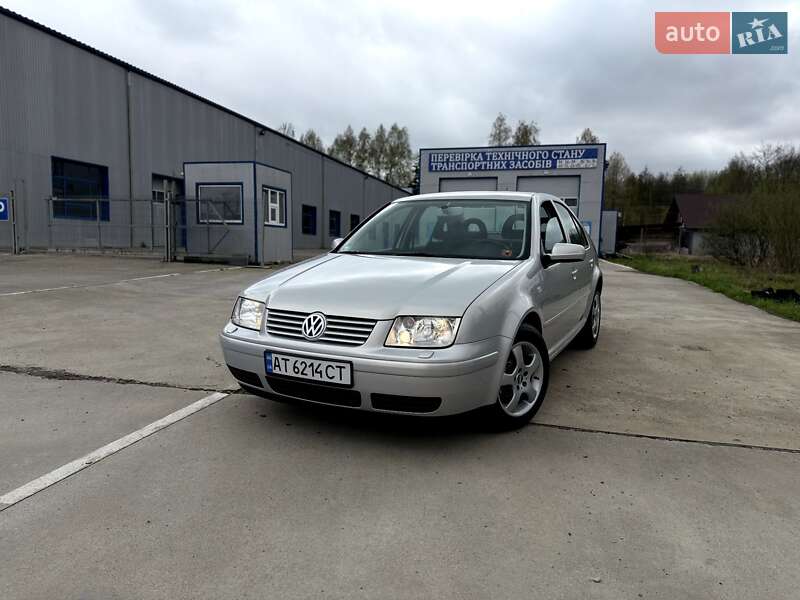 Седан Volkswagen Bora 2000 в 