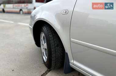 Седан Volkswagen Bora 2000 в 