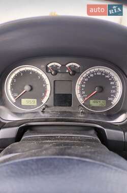 Седан Volkswagen Bora 2001 в 