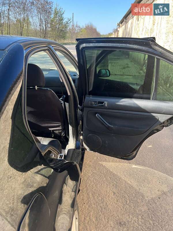 Седан Volkswagen Bora 1999 в Шостці