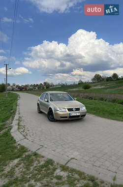 Седан Volkswagen Bora 2002 в 