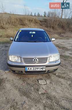 Седан Volkswagen Bora 2004 в Харькове