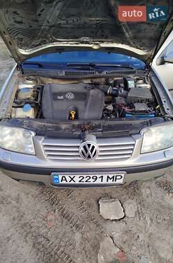 Седан Volkswagen Bora 2004 в 