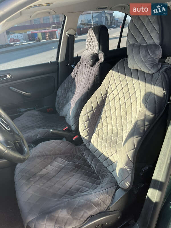Седан Volkswagen Bora 1998 в Звягеле