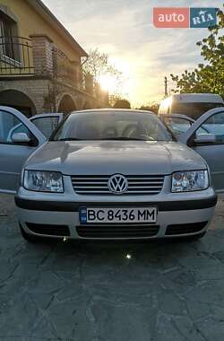 Седан Volkswagen Bora 1999 в Львові