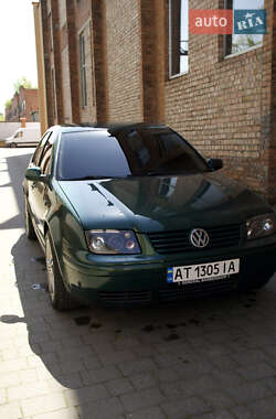 Седан Volkswagen Bora 1999 в 