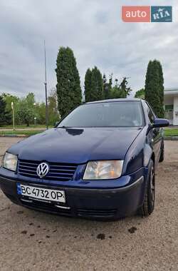 Седан Volkswagen Bora 2003 в 
