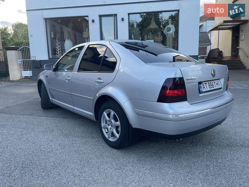Седан Volkswagen Bora 2003 в 