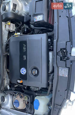 Седан Volkswagen Bora 2003 в 