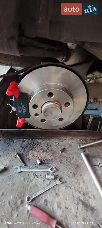 Седан Volkswagen Bora 2000 в Кривому Розі