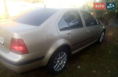 Седан Volkswagen Bora 2001 в 