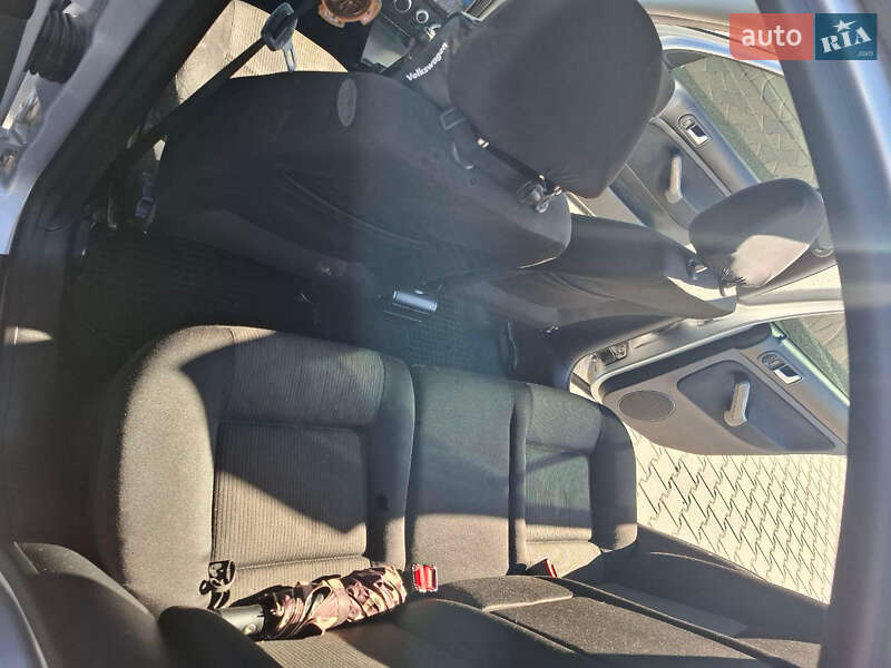 Седан Volkswagen Bora 2000 в Іршаві