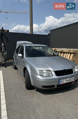 Седан Volkswagen Bora 2002 в 