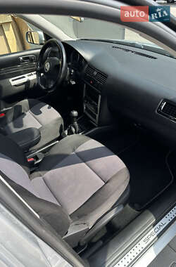 Седан Volkswagen Bora 2002 в 