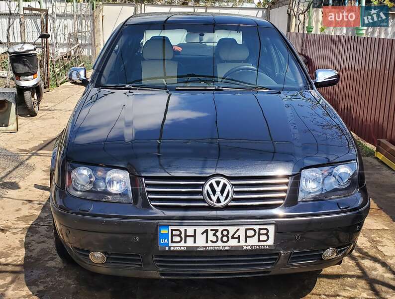 Седан Volkswagen Bora 2003 в Великій Михайлівці