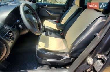 Седан Volkswagen Bora 2003 в 
