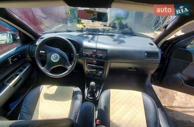 Седан Volkswagen Bora 2003 в 