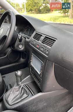 Седан Volkswagen Bora 2005 в 