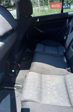 Седан Volkswagen Bora 2004 в 